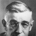 ߶Dr.Vannevar Bush1890-1974
