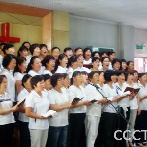 �½����л�����Э�ᡰ��һ��ʥ��������ѵ�ࡱԲ������